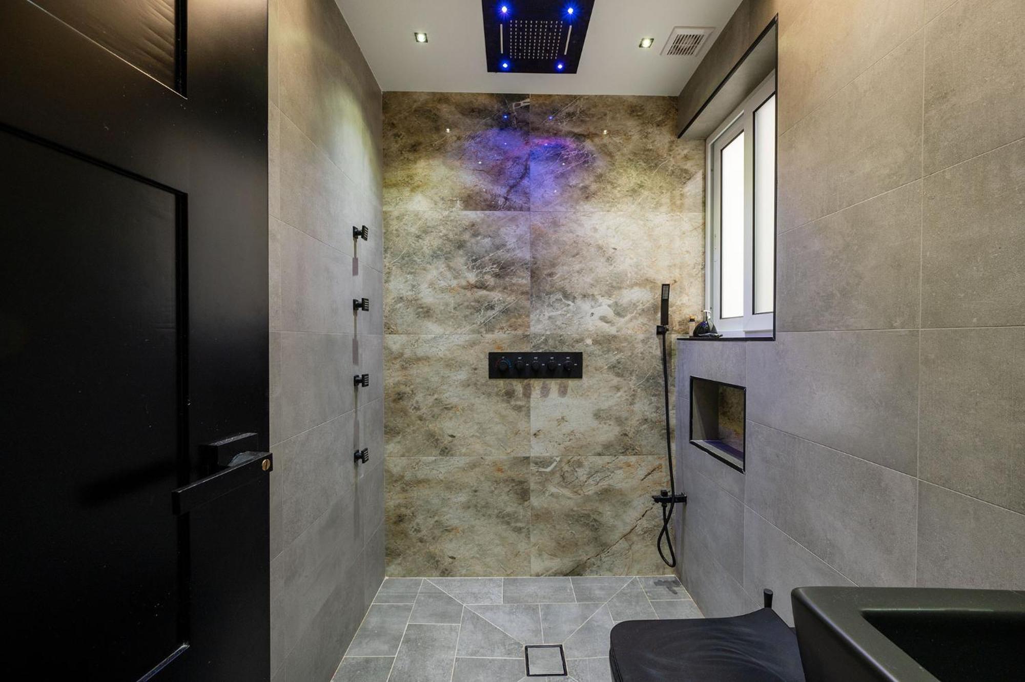 Modern 2 Bedroomed Apartment In Gzira Buitenkant foto